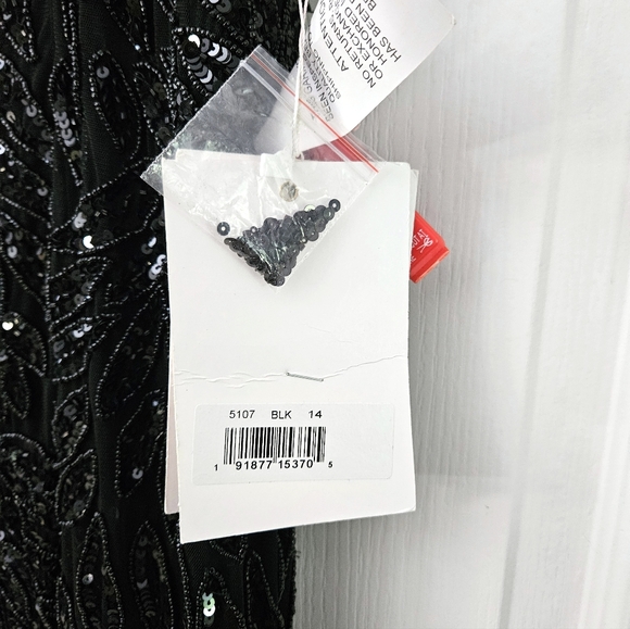 Sequin Leaf Mermaid Gown - Picture 6 of 15